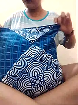 Naughty ayesha09 online show from 06.10.26