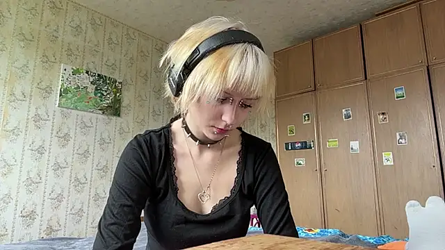 FatimahFroman online show from 05.30.26