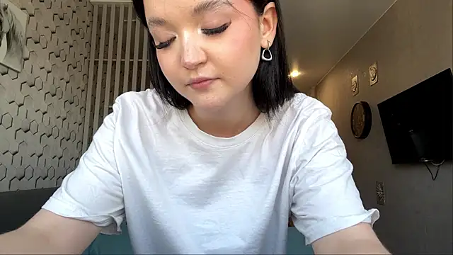 Snapshot of NikiGrandberry chatting on 05.23.26 NikiGrandberry online show from 05.23.26