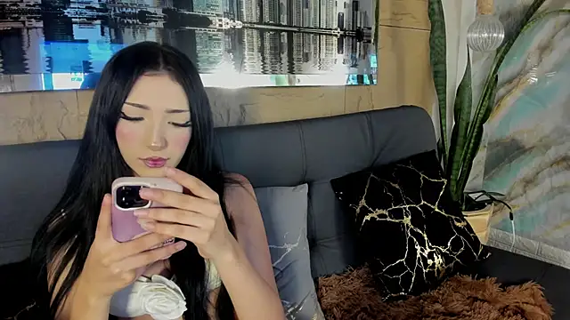 liiilyrose online show from 06.05.26