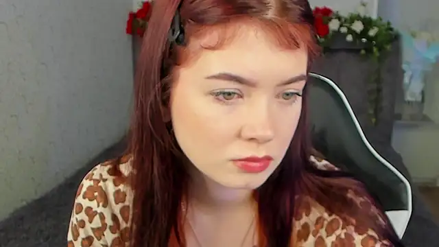 Snapshot of MelissaMay__ chatting on 06.19.26 MelissaMay online show from 06.19.26