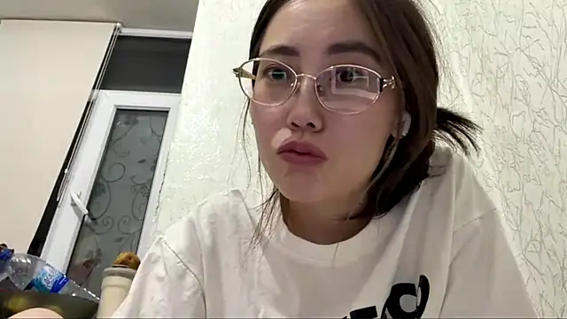 VickieTrudo online show from 06.15.26