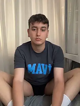 imjustaboyy1 online show from 06.16.26