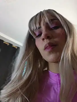 sofi diaz1 online show from 06.04.26