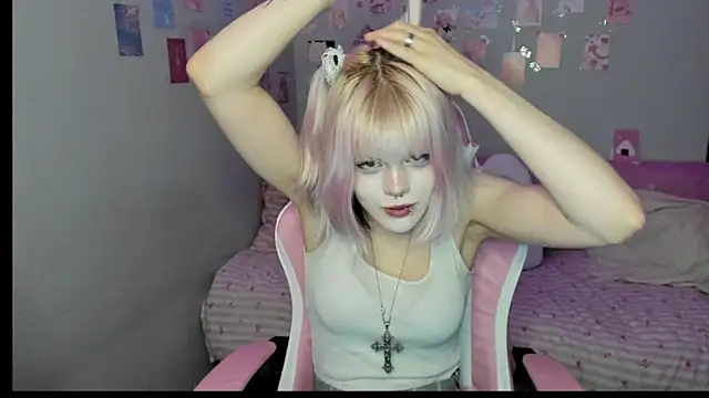 Snapshot of VelvetAlice chatting on 07.12.26 VelvetAlice online show from 07.12.26
