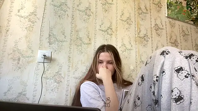 Snapshot of SusanaLeichty chatting on 06.30.26 SusanaLeichty online show from 06.30.26