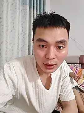 Snapshot of hdhdgdhshd_vvv2110 chatting on 05.26.26 hdhdgdhshd vvv2110 online show from 05.26.26