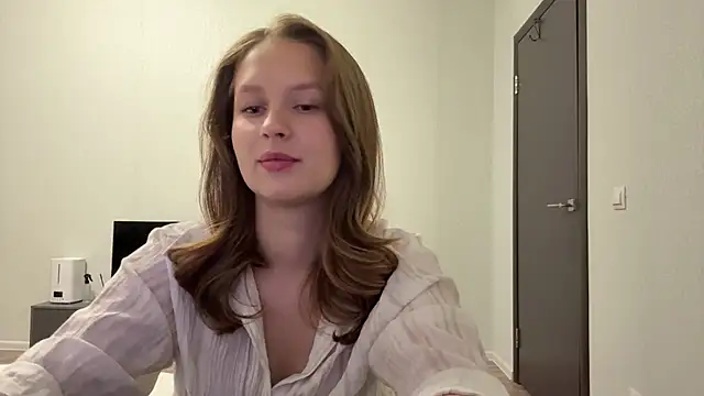 Beverly Smith online show from 06.04.26