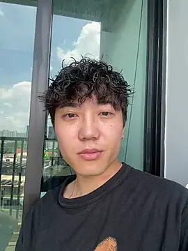 YourBadboy718 online show from 05.23.26