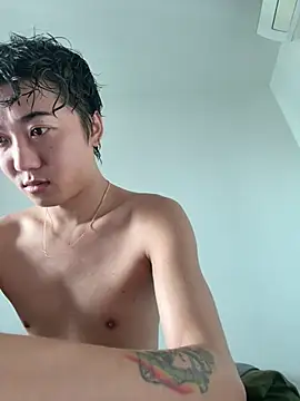 YourBadboy718 online show from 06.13.26