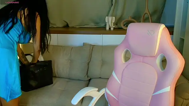 Rose Desiree online show from 06.26.26
