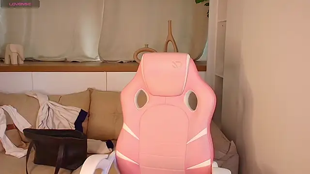 Rose Desiree online show from 07.24.26