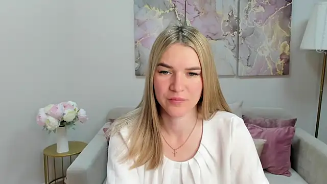 RoxyReignn online show from 07.02.26