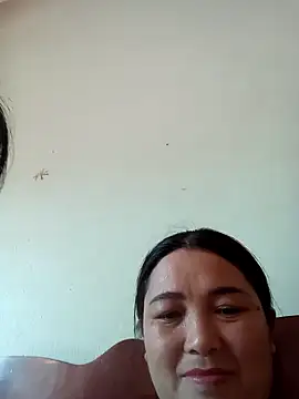 Snapshot of Giee00 chatting on 05.24.26 Giee00 online show from 05.24.26