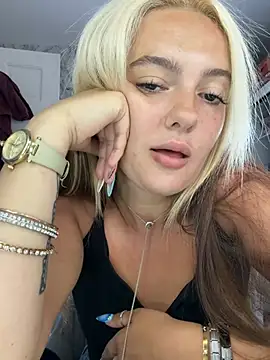 naughtygirl6989 online show from 07.18.26