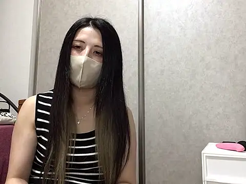 rina-rina0523 online show from 06.12.26