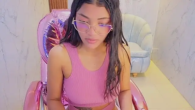 valentina gomez s online show from 05.26.26