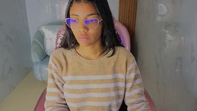 valentina gomez s online show from 06.16.26
