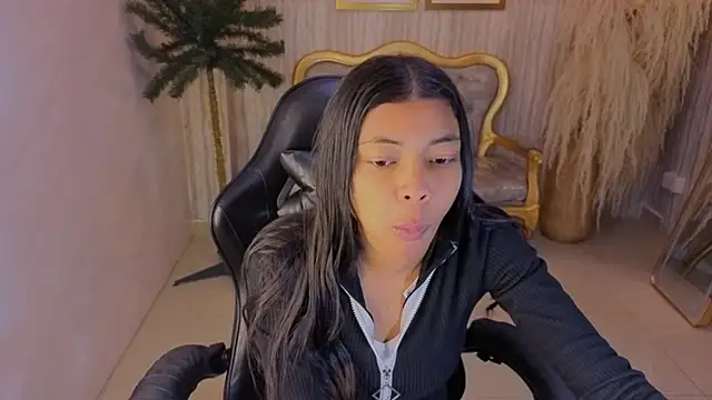 valentina gomez s online show from 07.10.26