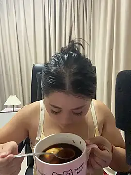 Luckysisi-s online show from 07.08.26