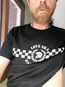 Snapshot of Toni13_1983 chatting on 07.09.26 Toni13 1983 online show from 07.09.26