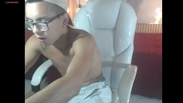 maximiliano hotdevil online show from 05.31.26