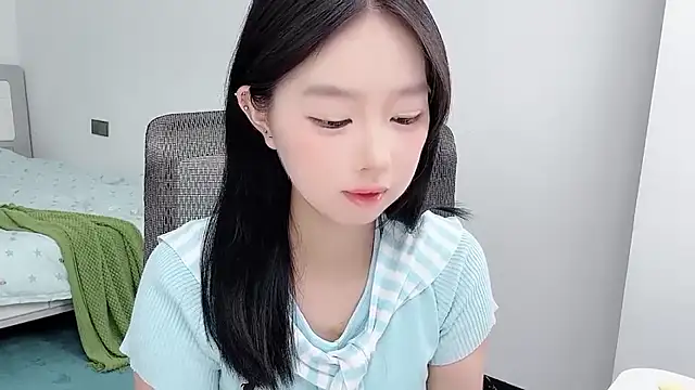 Yoyo33355 online show from 07.04.26