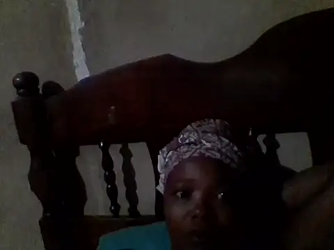 Snapshot of mommysmiley1234 chatting on 06.19.26 mommysmiley1234 online show from 06.19.26