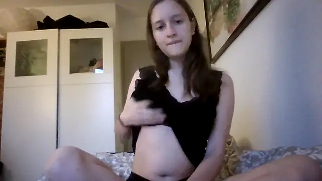 SoftieSophie online show from 05.28.26
