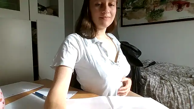 SoftieSophie online show from 05.31.26