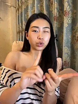 Snapshot of zhenzhen-888 chatting on 06.23.26 zhenzhen-888 online show from 06.23.26