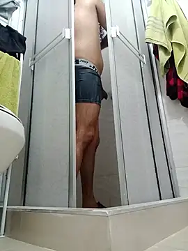 Snapshot of thelonioussexxx chatting on 06.26.26 thelonioussexxx online show from 06.26.26