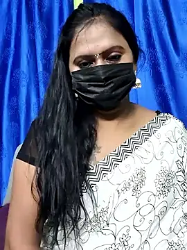 Snapshot of Meera_mia chatting on 06.16.26 Meera mia online show from 06.16.26