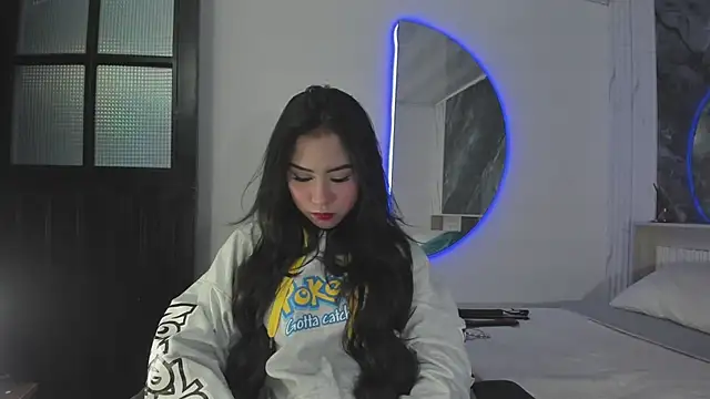 Kitty-Alice online show from 05.31.26