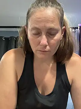 amberhotts2025 online show from 06.24.26
