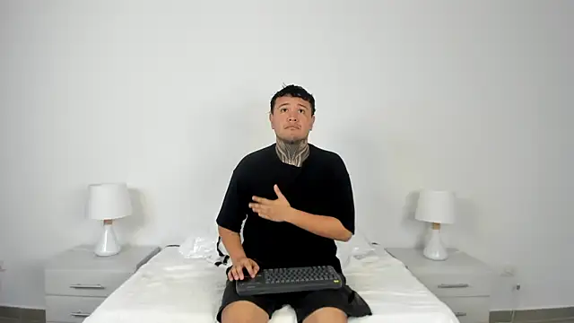 burning diamond   online show from 06.08.26