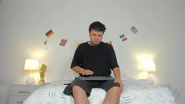 burning diamond   online show from 07.03.26