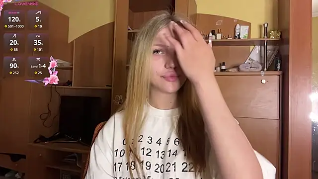 xXMelanieseXx online show from 06.19.26