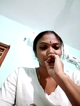 Snapshot of Megha-Telugu22 chatting on 05.31.26 Megha-Telugu22 online show from 05.31.26