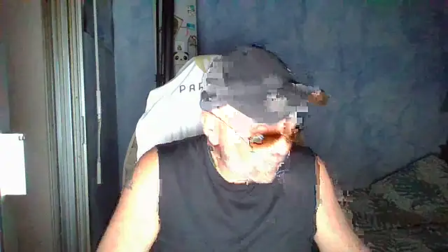 Snapshot of panda_06200 chatting on 06.11.26 panda 06200 online show from 06.11.26