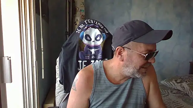 Snapshot of panda_06200 chatting on 06.18.26 panda 06200 online show from 06.18.26