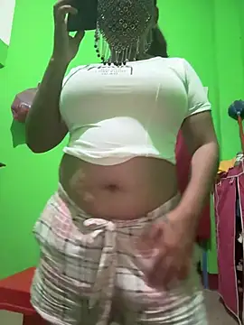 Snapshot of Curvy_shivani chatting on 07.15.26 Curvy shivani online show from 07.15.26
