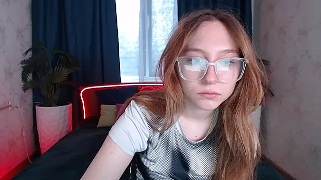 ModelGyrl online show from 05.29.26
