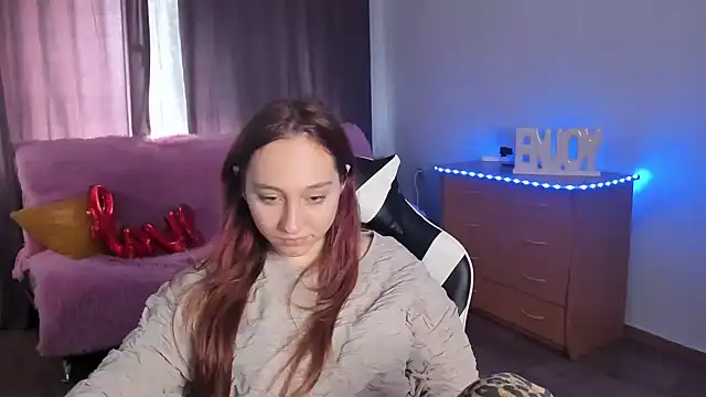 ModelGyrl online show from 06.23.26