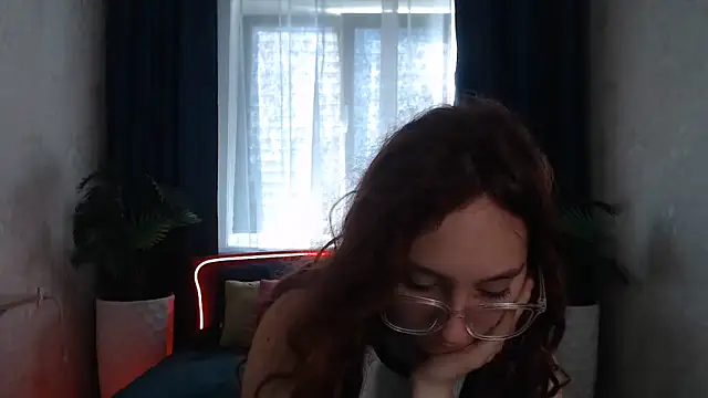 ModelGyrl online show from 06.28.26