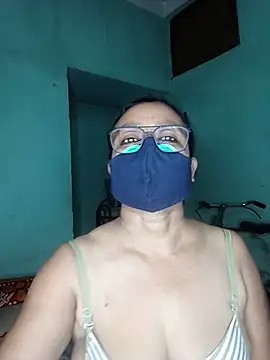 MoonLusty online show from 06.25.26