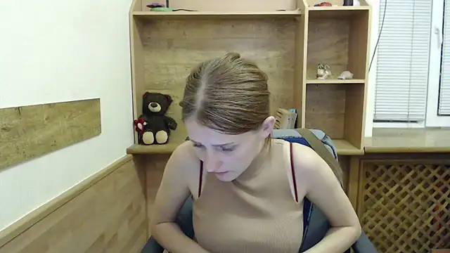 Snapshot of ViolaHot_ chatting on 07.04.26 ViolaHot online show from 07.04.26