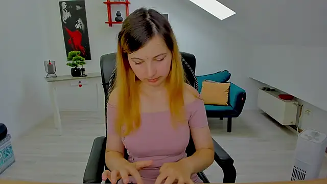 CamelliaStone online show from 07.07.26