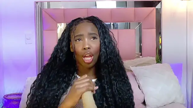 Nia Williams online show from 06.18.26