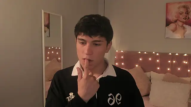 ryan valentino online show from 07.08.26